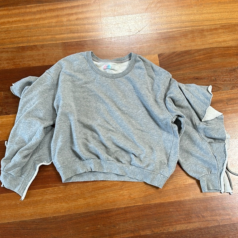 Free People FB BEACH oversized sweatshirt size Small